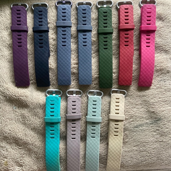 Fitbit Bands - Picture 1 of 3